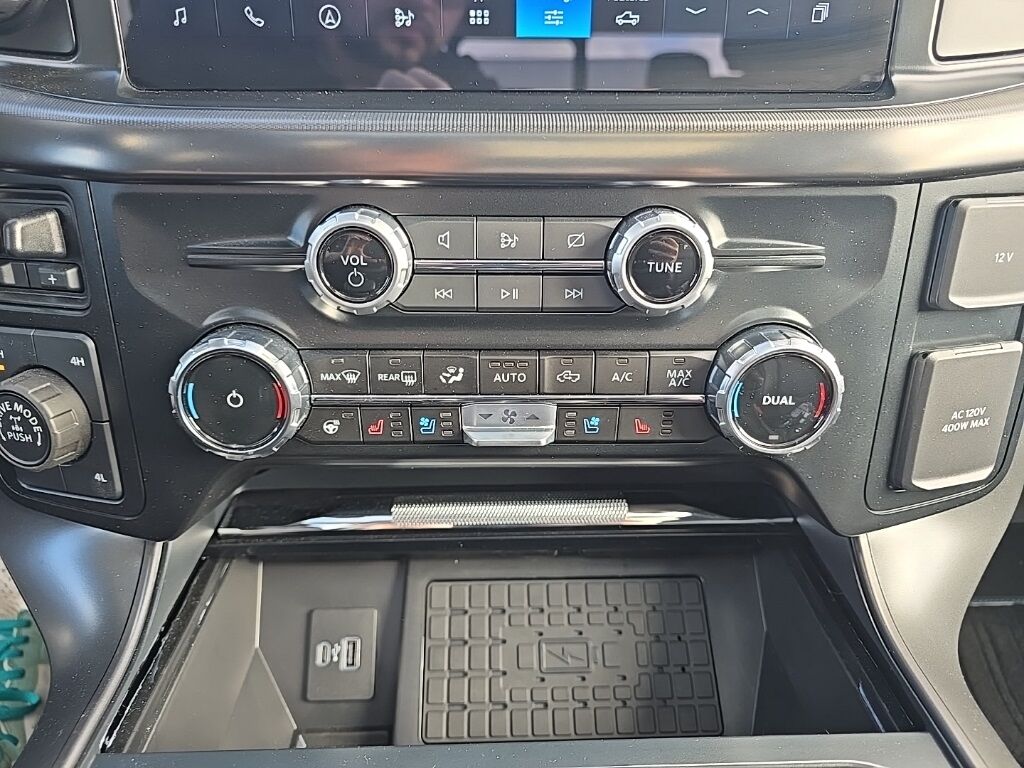 2024 Ford F-150 4x4 SuperCrew Lariat Fond du Lac WI