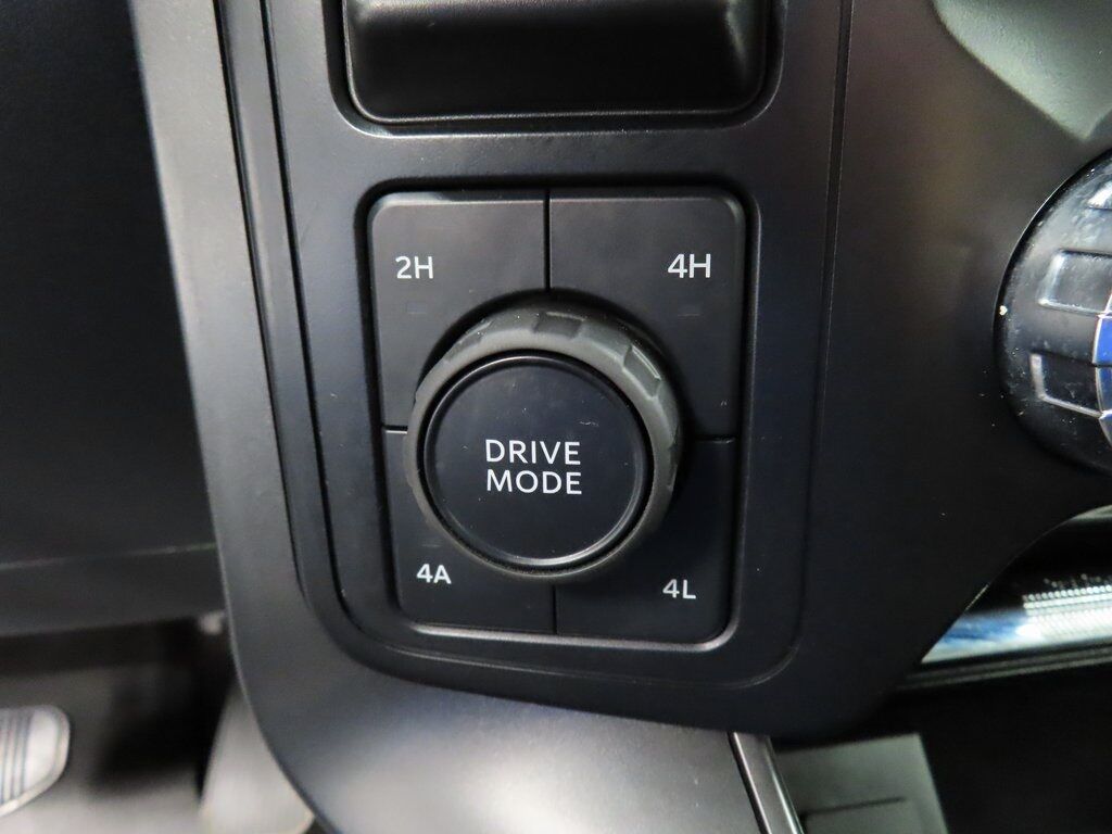 2024 Ford F-150 4x4 SuperCrew Lariat Fond du Lac WI