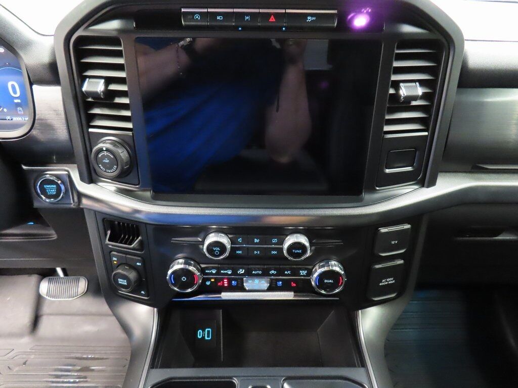 2024 Ford F-150 4x4 SuperCrew Lariat Fond du Lac WI