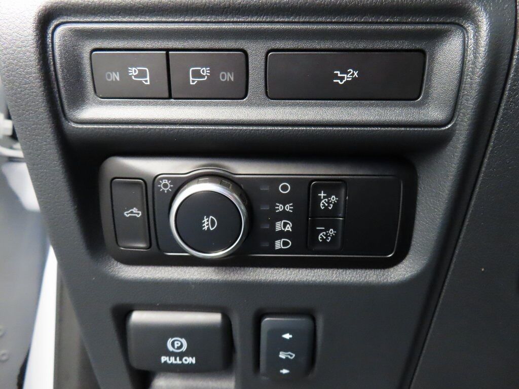 2024 Ford F-150 4x4 SuperCrew Lariat Fond du Lac WI