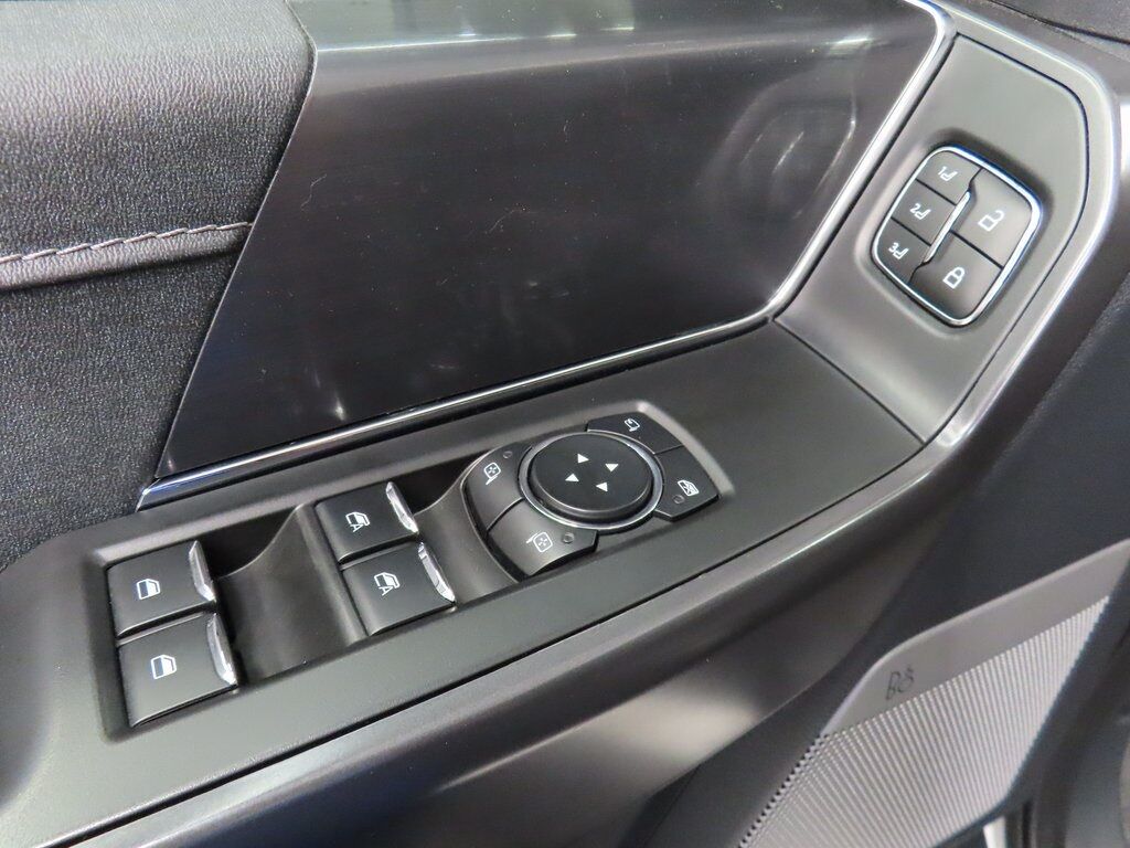 2024 Ford F-150 4x4 SuperCrew Lariat Fond du Lac WI