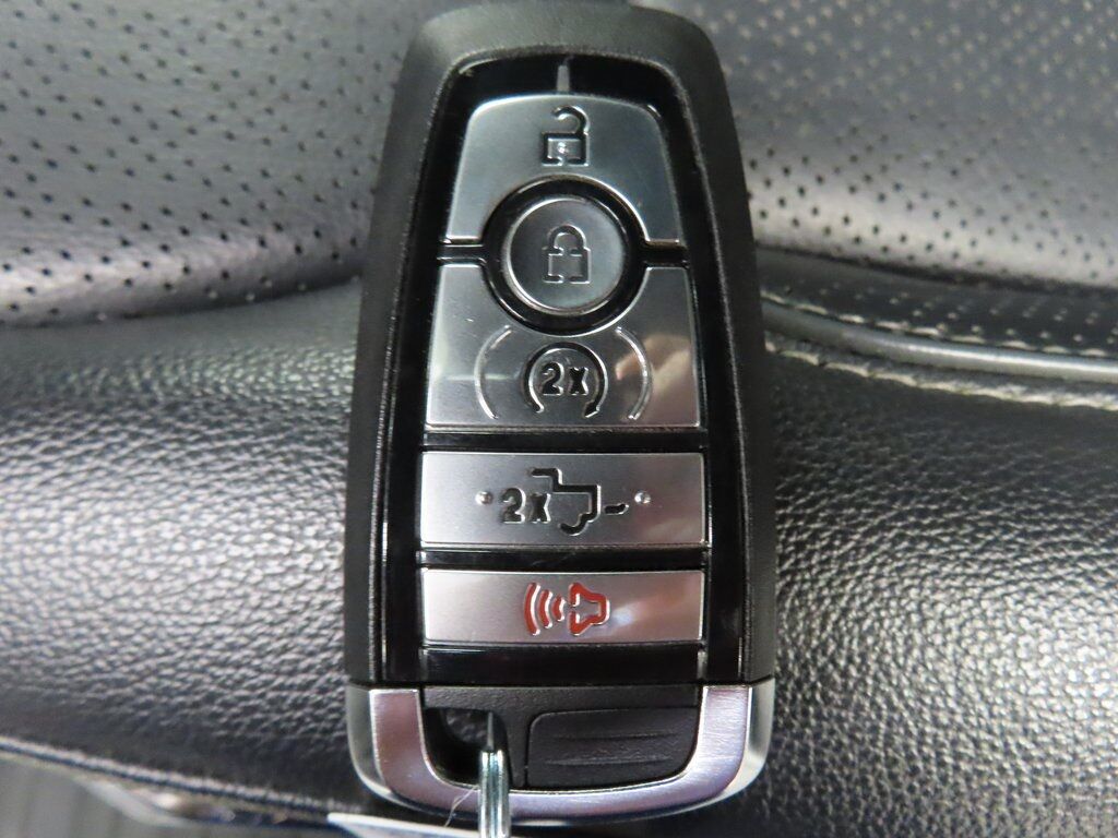 2024 Ford F-150 4x4 SuperCrew Lariat Fond du Lac WI