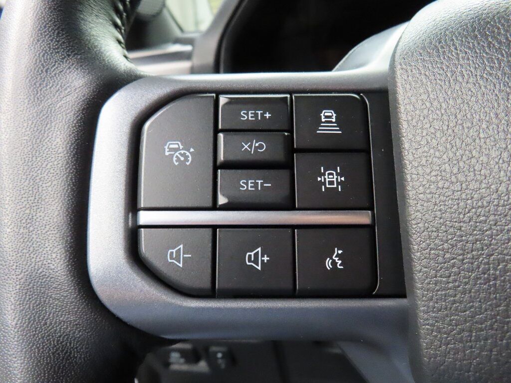 2024 Ford F-150 4x4 SuperCrew Lariat Fond du Lac WI