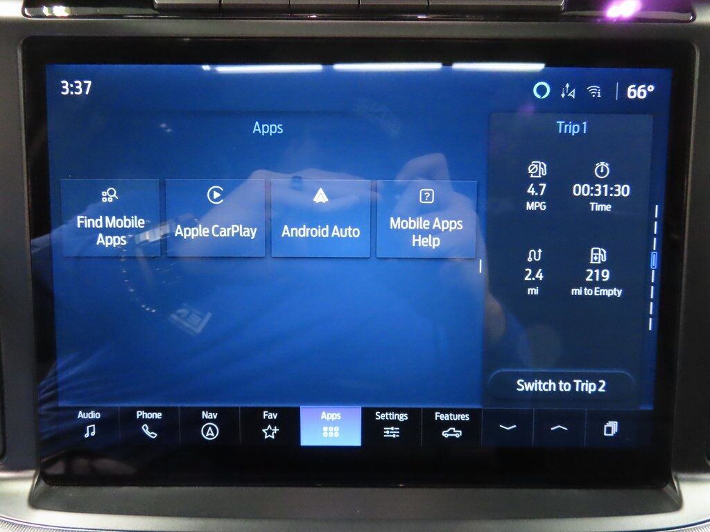 2024 Ford F-150 4x4 SuperCrew Lariat Fond du Lac WI