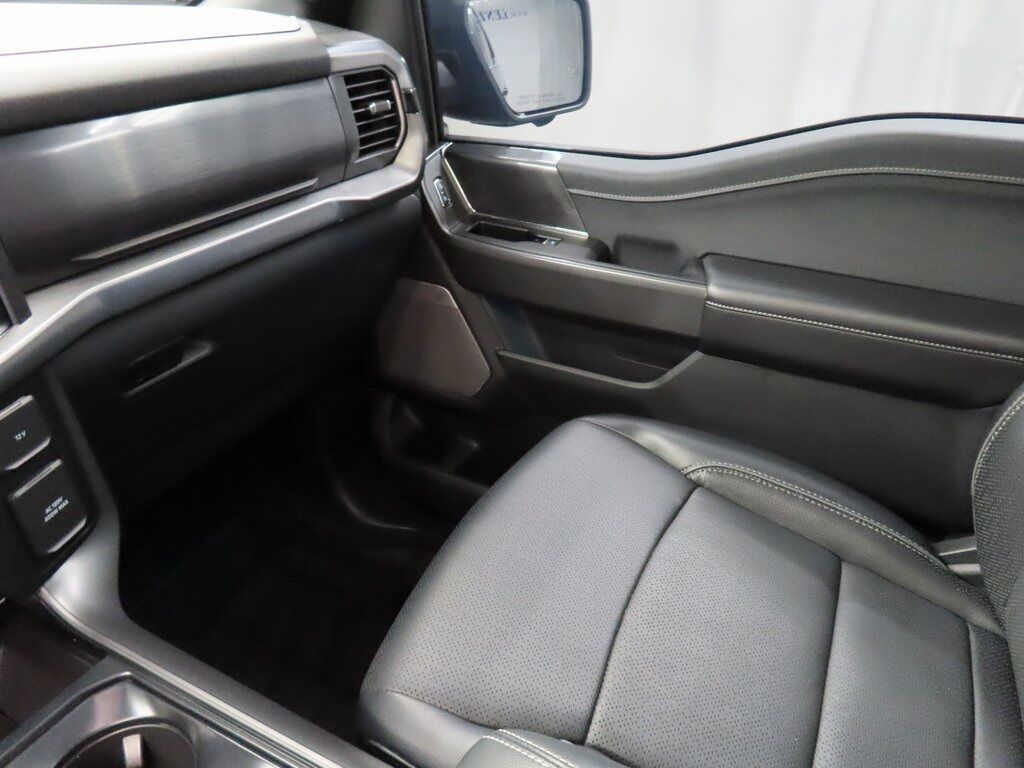 2024 Ford F-150 4x4 SuperCrew Lariat Fond du Lac WI