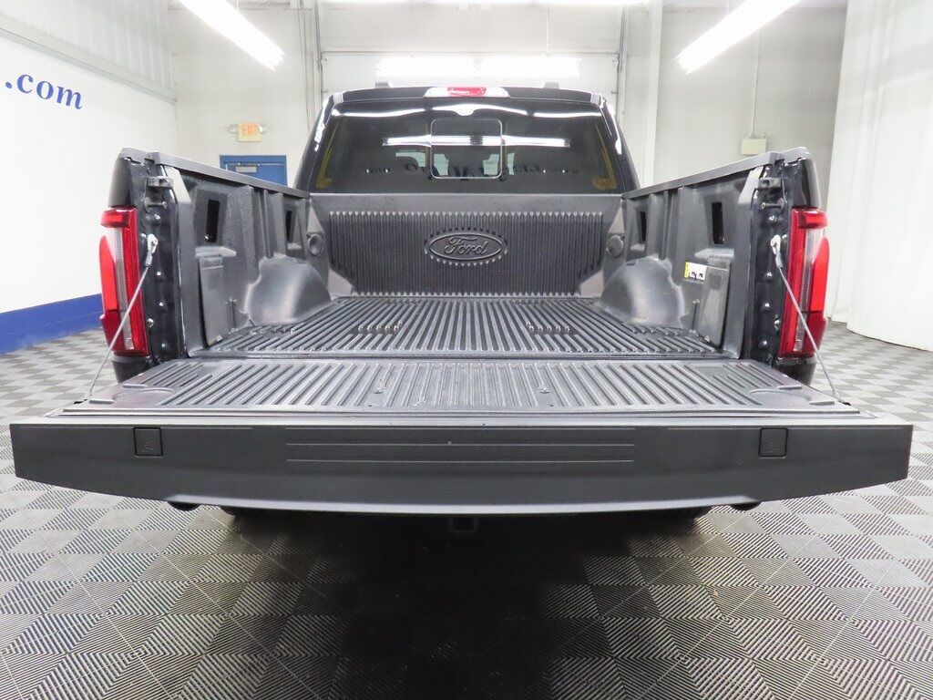 2024 Ford F-150 4x4 SuperCrew Lariat Fond du Lac WI