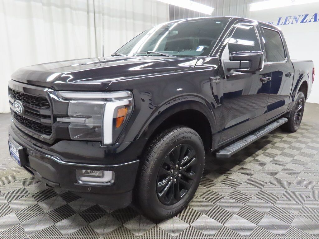 2024 Ford F-150 4x4 SuperCrew Lariat Fond du Lac WI