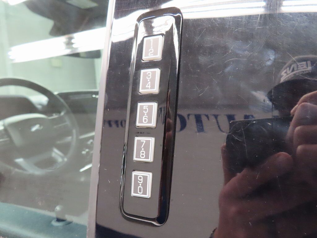 2024 Ford F-150 4x4 SuperCrew Lariat Fond du Lac WI