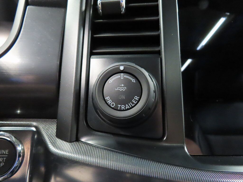 2024 Ford F-150 4x4 SuperCrew Lariat Fond du Lac WI