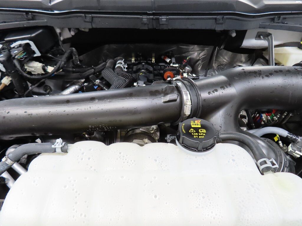 2024 Ford F-150 4x4 SuperCrew Lariat Fond du Lac WI