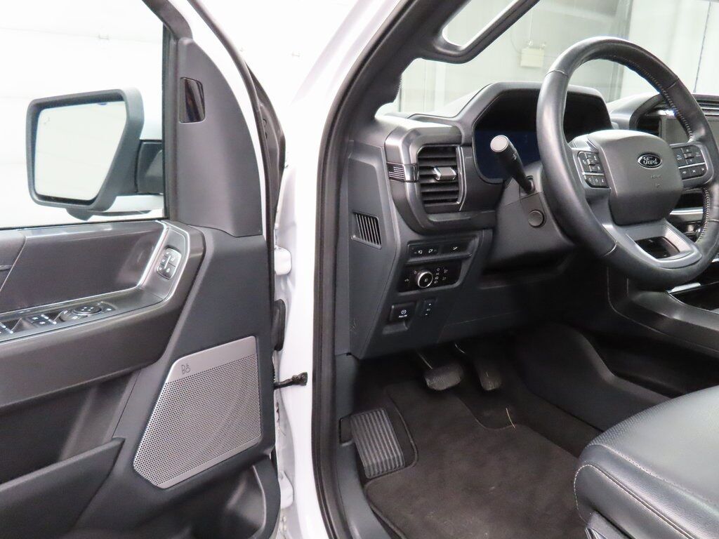 2024 Ford F-150 4x4 SuperCrew Lariat Fond du Lac WI