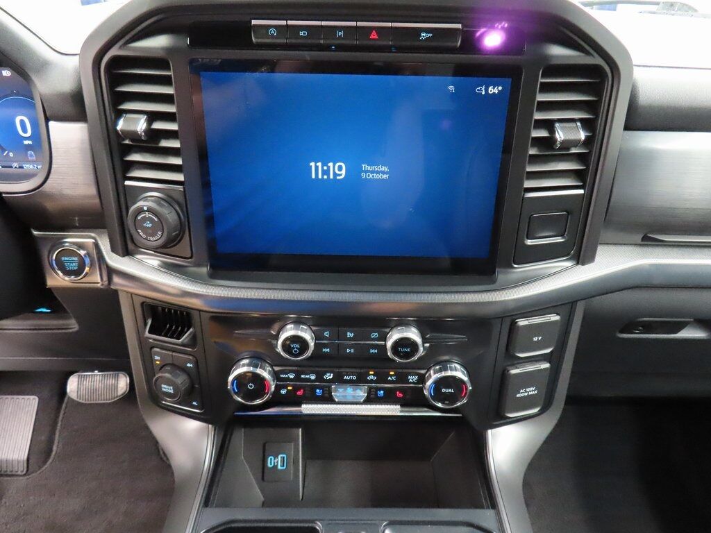 2024 Ford F-150 4x4 SuperCrew Lariat Fond du Lac WI