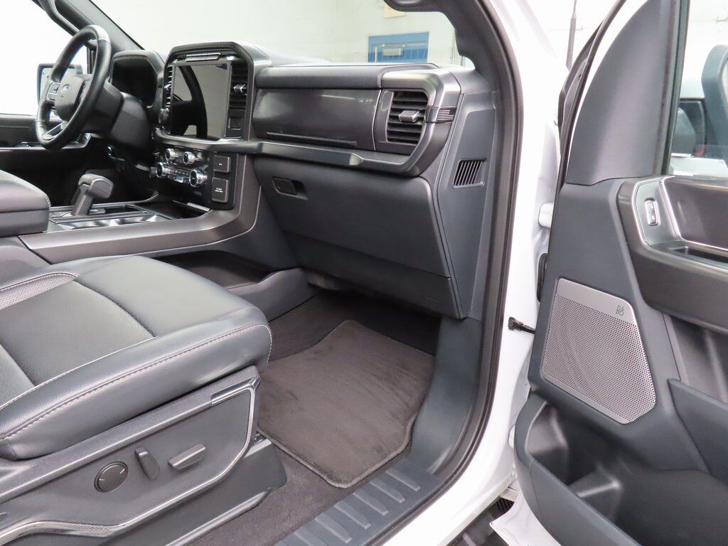 2024 Ford F-150 4x4 SuperCrew Lariat Fond du Lac WI