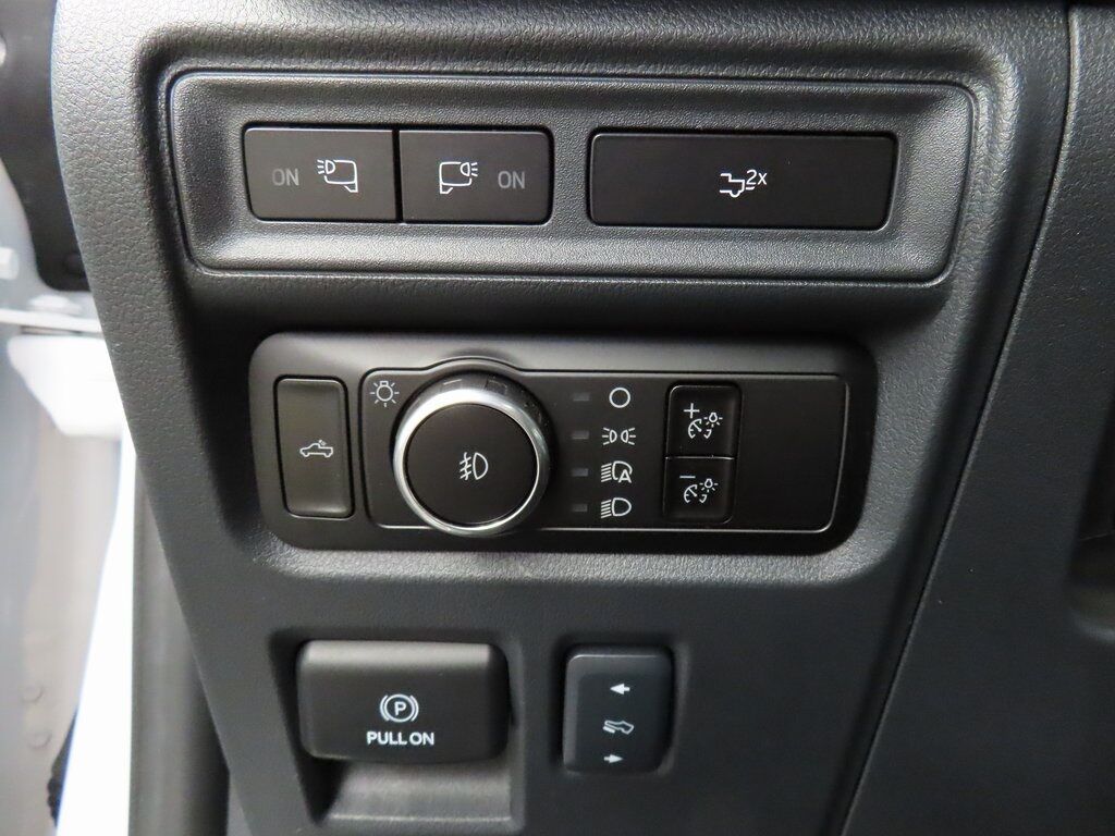 2024 Ford F-150 4x4 SuperCrew Lariat Fond du Lac WI