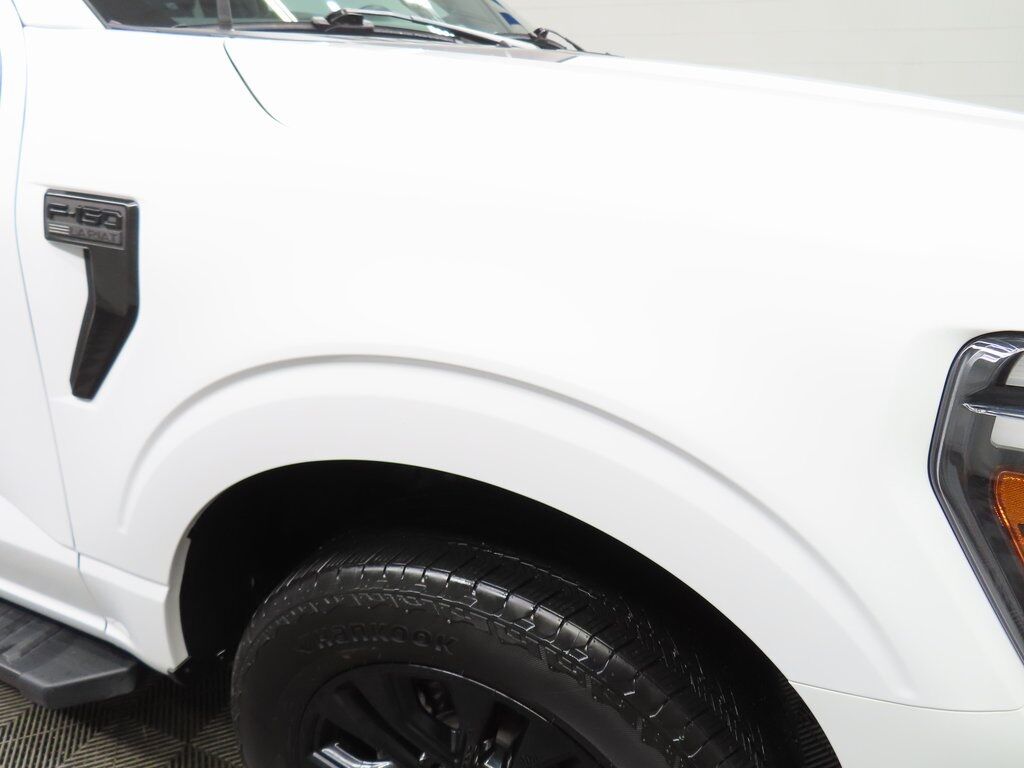 2024 Ford F-150 4x4 SuperCrew Lariat Fond du Lac WI