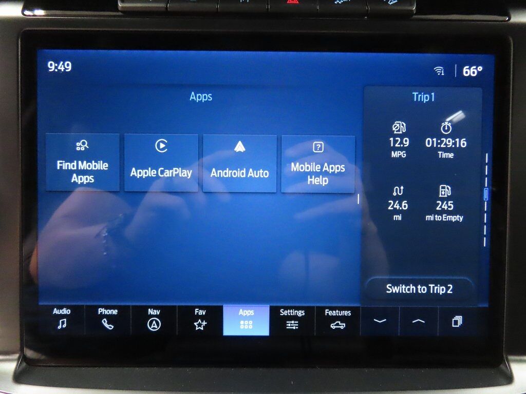 2024 Ford F-150 4x4 SuperCrew Lariat Fond du Lac WI