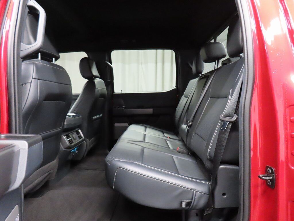 2024 Ford F-150 4x4 SuperCrew Lariat Fond du Lac WI
