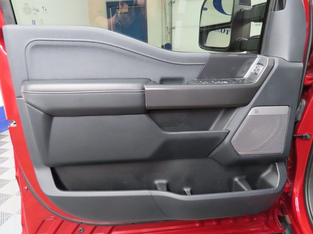 2024 Ford F-150 4x4 SuperCrew Lariat Fond du Lac WI