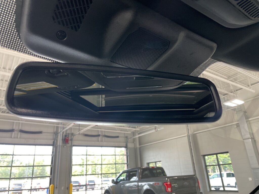 2024 Ford F-150 4x4 SuperCrew Lariat Fond du Lac WI