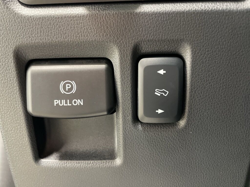 2024 Ford F-150 4x4 SuperCrew Lariat Fond du Lac WI