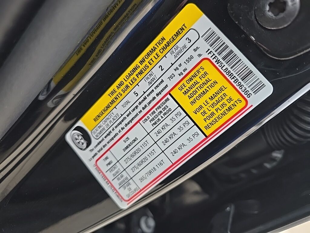 2024 Ford F-150 4x4 SuperCrew Lariat Fond du Lac WI