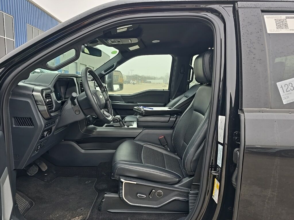 2024 Ford F-150 4x4 SuperCrew Lariat Fond du Lac WI