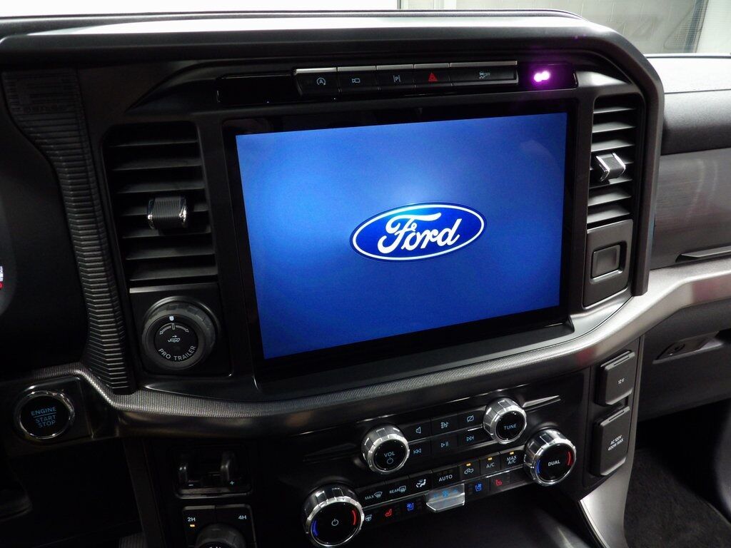 2024 Ford F-150 4x4 SuperCrew Lariat Fond du Lac WI