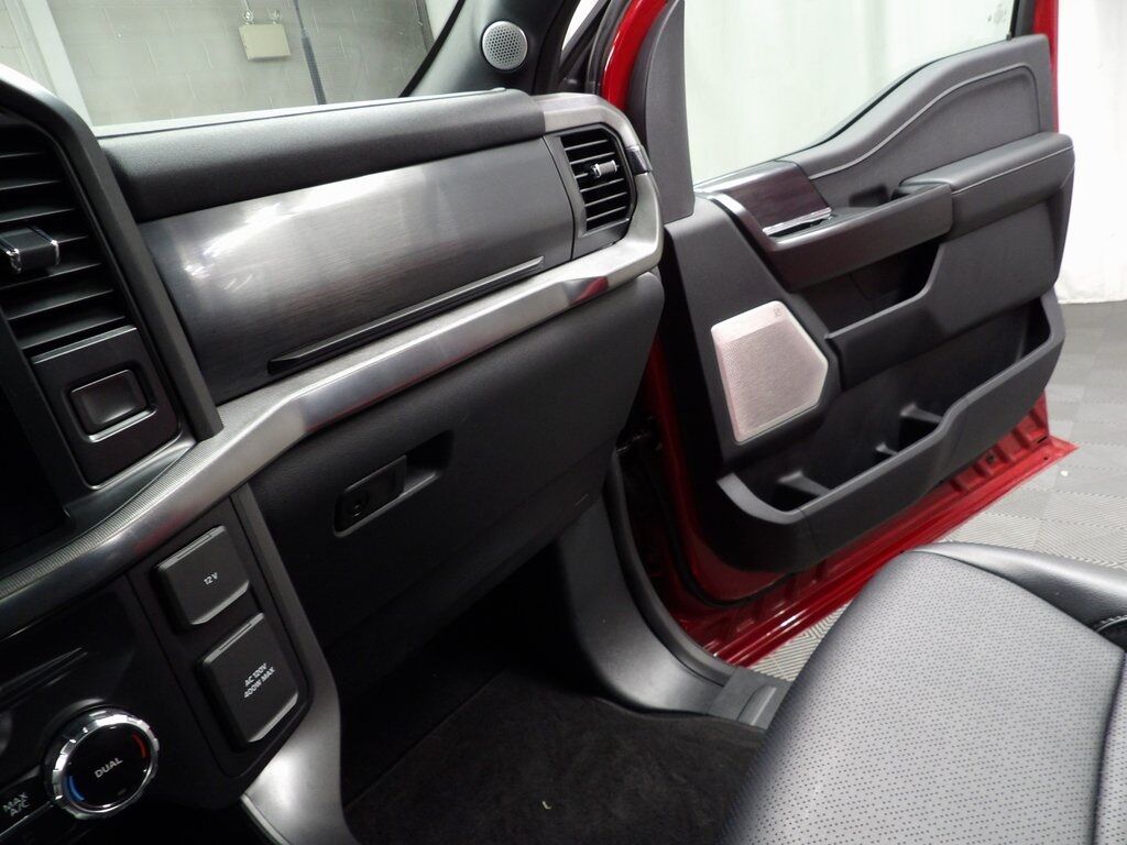 2024 Ford F-150 4x4 SuperCrew Lariat Fond du Lac WI