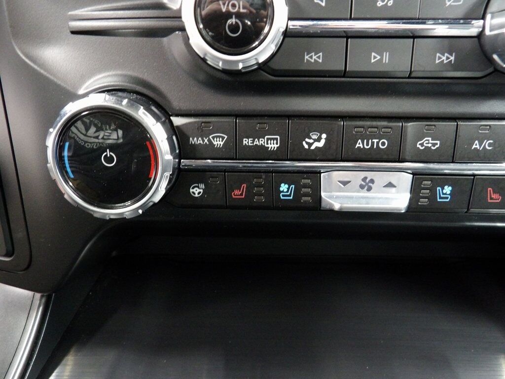 2024 Ford F-150 4x4 SuperCrew Lariat Fond du Lac WI