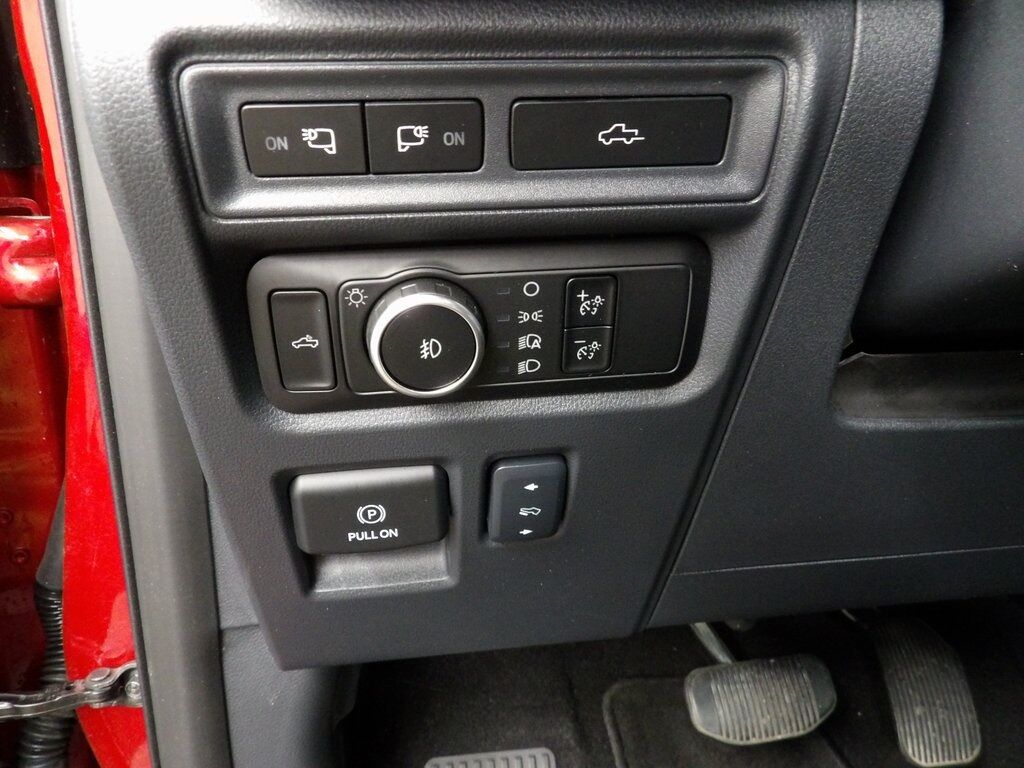 2024 Ford F-150 4x4 SuperCrew Lariat Fond du Lac WI
