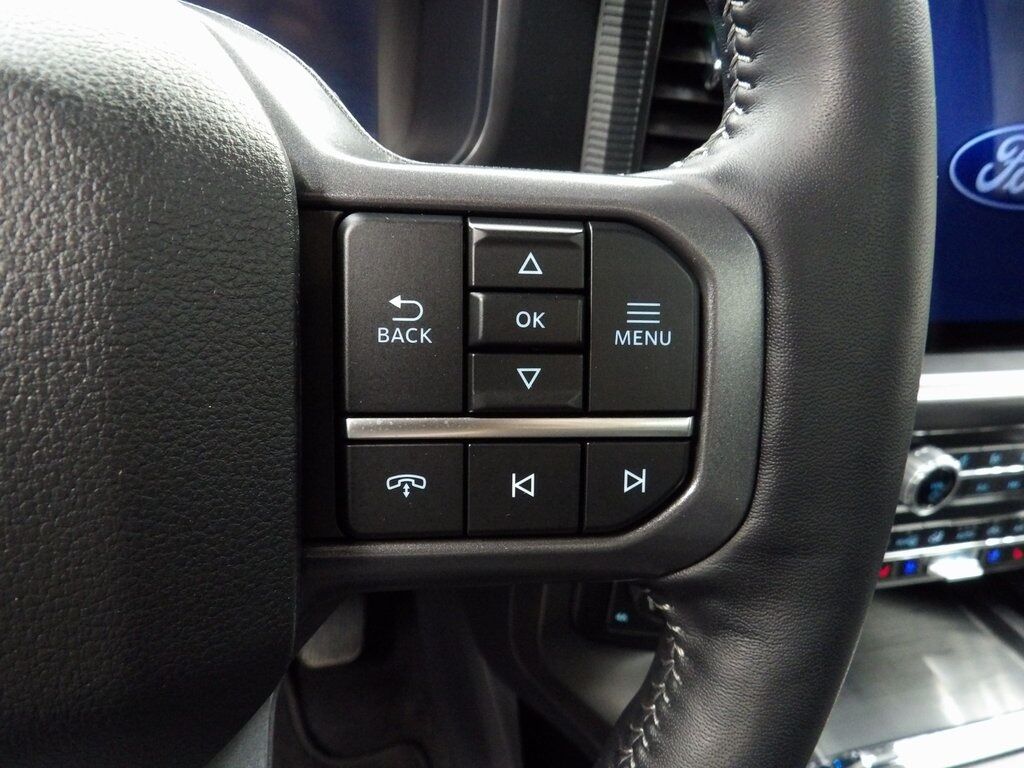 2024 Ford F-150 4x4 SuperCrew Lariat Fond du Lac WI