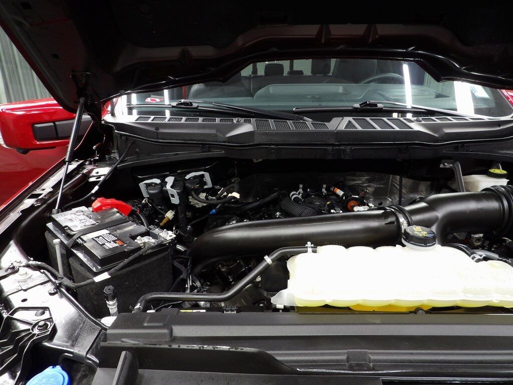 2024 Ford F-150 4x4 SuperCrew Lariat Fond du Lac WI