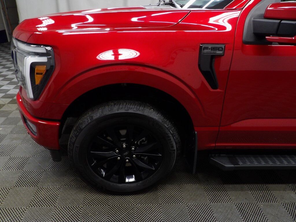 2024 Ford F-150 4x4 SuperCrew Lariat Fond du Lac WI