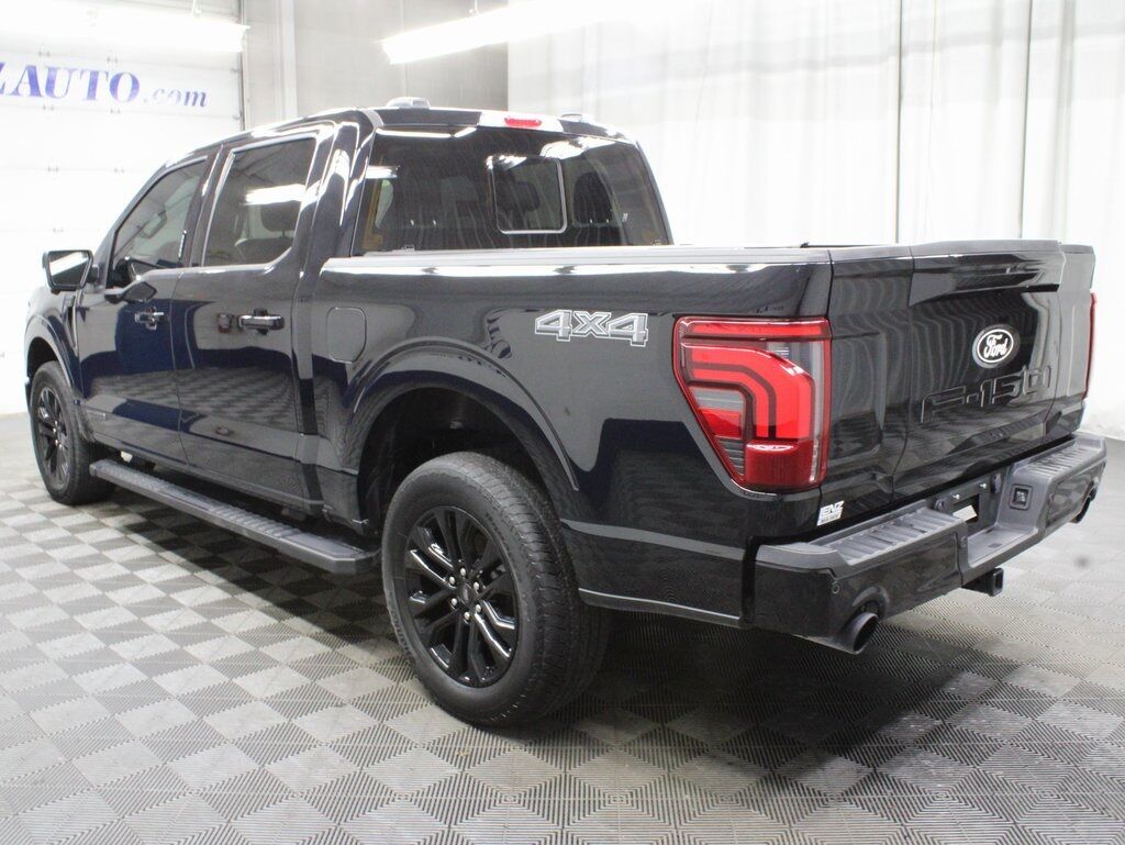 2024 Ford F-150 4x4 SuperCrew Lariat Fond du Lac WI
