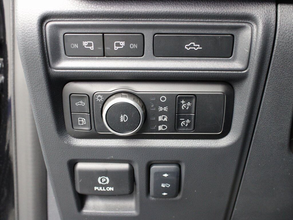 2024 Ford F-150 4x4 SuperCrew Lariat Fond du Lac WI