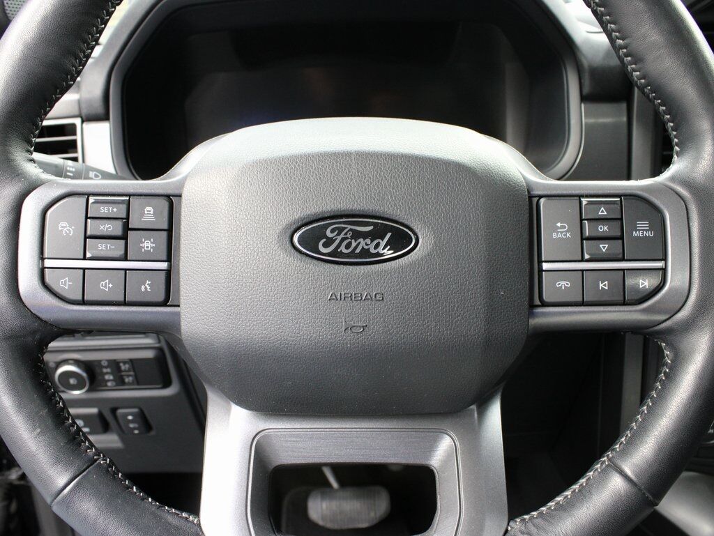 2024 Ford F-150 4x4 SuperCrew Lariat Fond du Lac WI