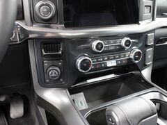 2024 Ford F-150 4x4 SuperCrew Lariat Fond du Lac WI