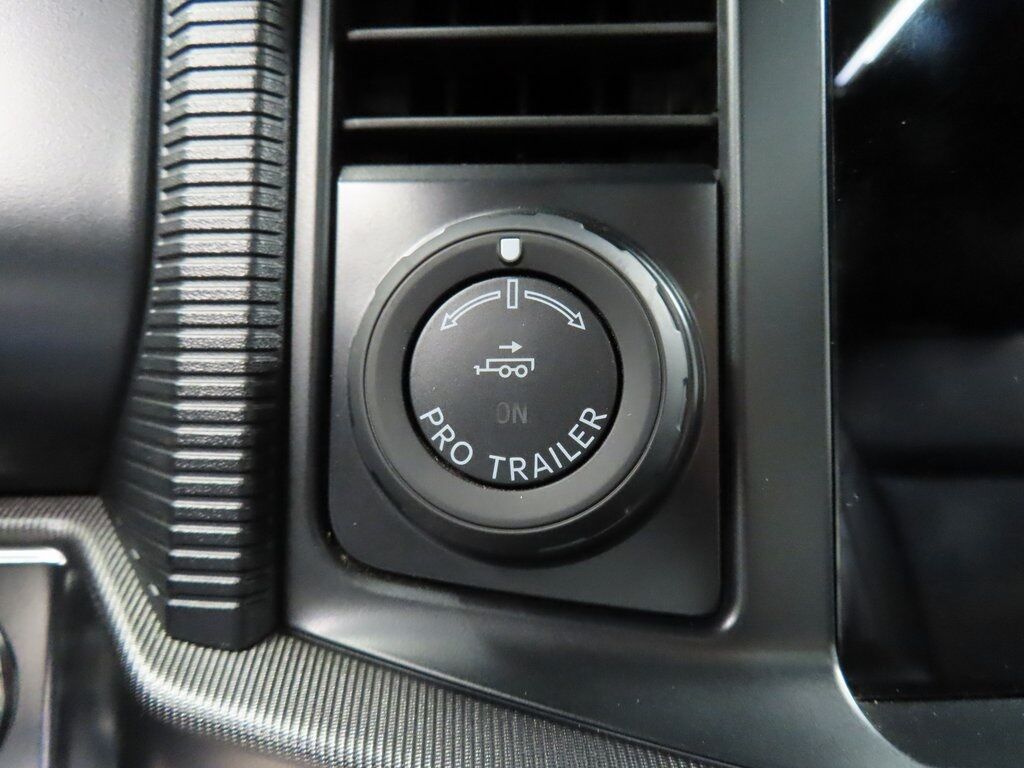 2024 Ford F-150 4x4 SuperCrew Lariat Fond du Lac WI