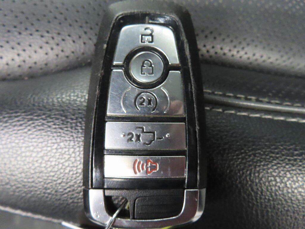 2024 Ford F-150 4x4 SuperCrew Lariat Fond du Lac WI
