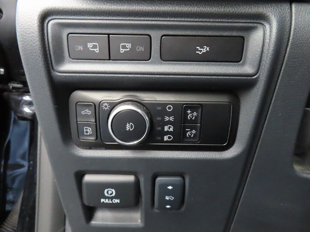 2024 Ford F-150 4x4 SuperCrew Lariat Fond du Lac WI