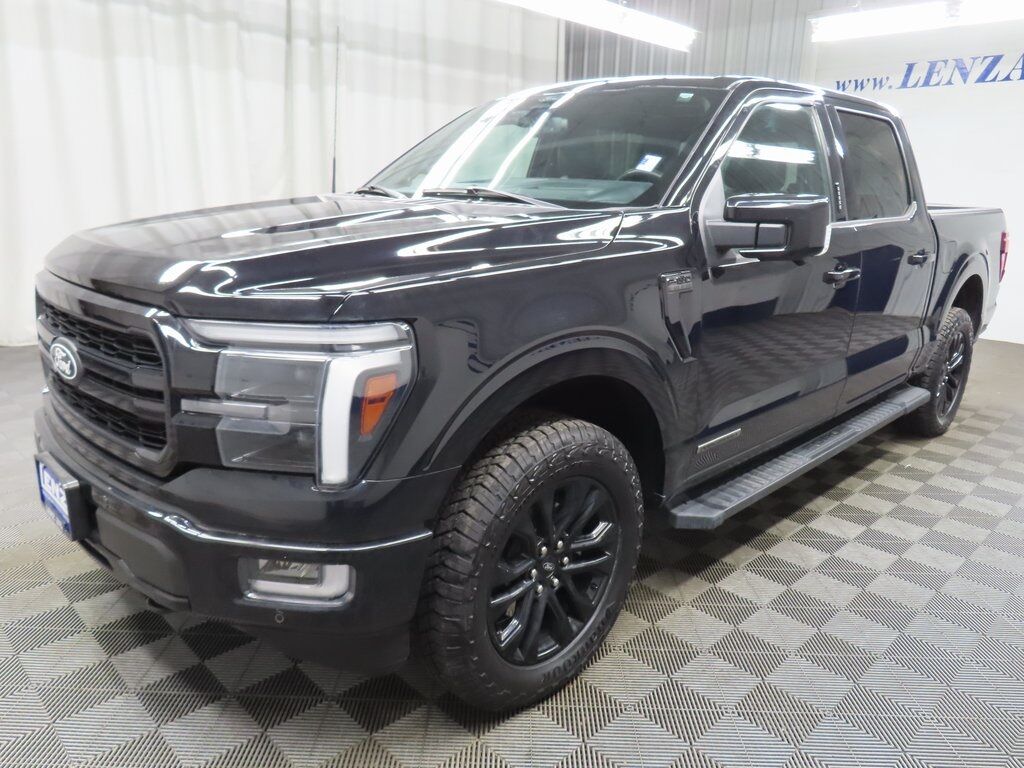 2024 Ford F-150 4x4 SuperCrew Lariat Fond du Lac WI
