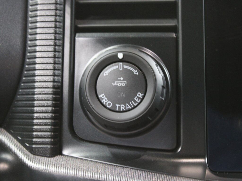 2024 Ford F-150 4x4 SuperCrew Lariat Fond du Lac WI