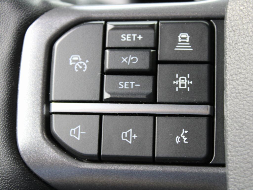 2024 Ford F-150 4x4 SuperCrew Lariat Fond du Lac WI