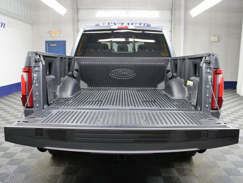 2024 Ford F-150 4x4 SuperCrew Lariat Fond du Lac WI