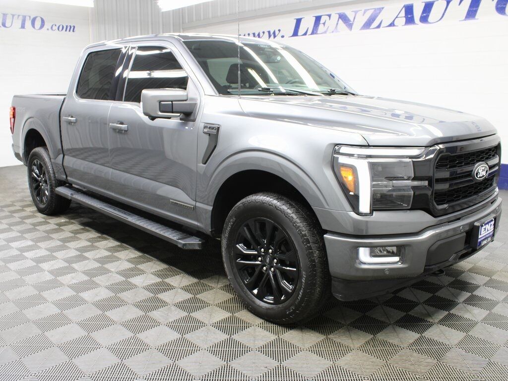 2024 Ford F-150 4x4 SuperCrew Lariat Fond du Lac WI