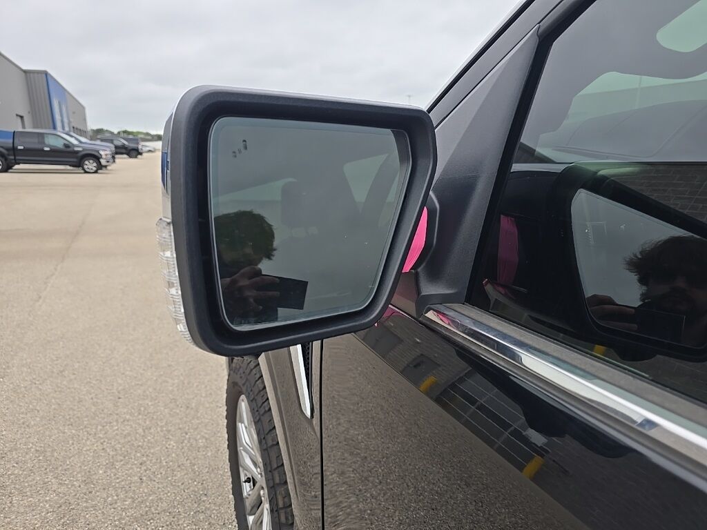 2024 Ford F-150 4x4 SuperCrew Lariat Minocqua WI
