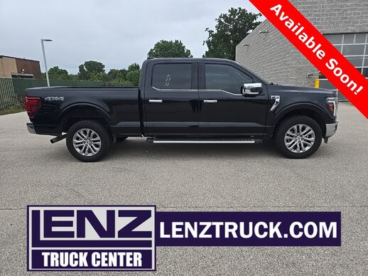 2024_Ford_F-150_4x4 SuperCrew Lariat_ Fond du Lac WI