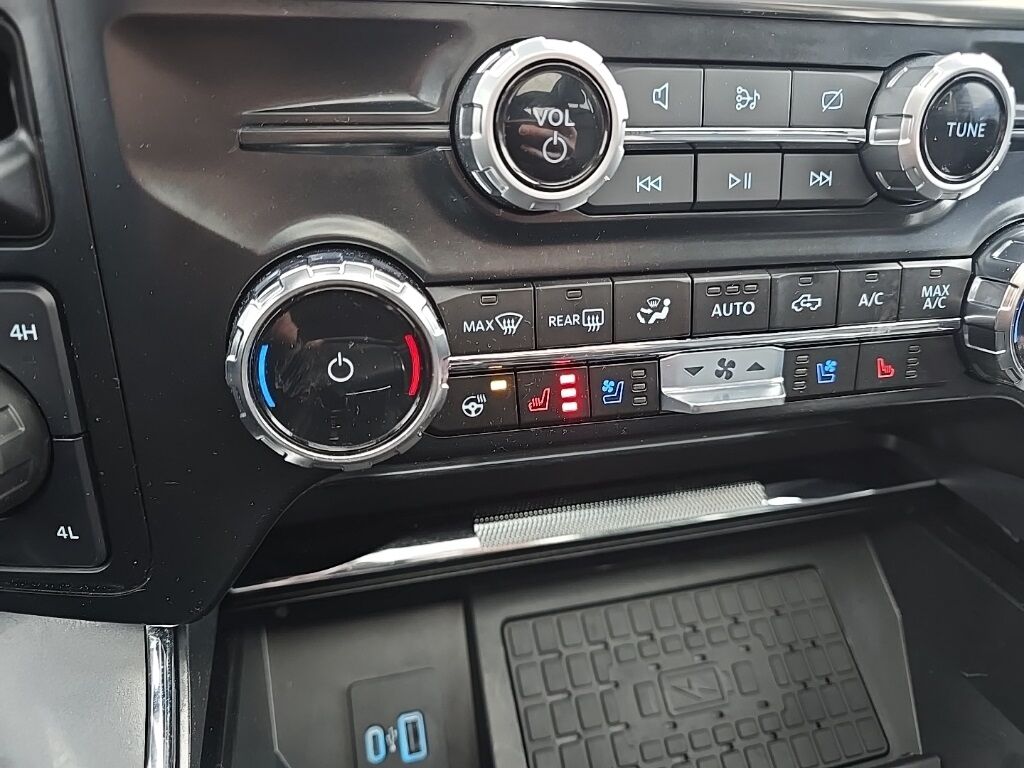 2024 Ford F-150 4x4 SuperCrew Lariat Minocqua WI