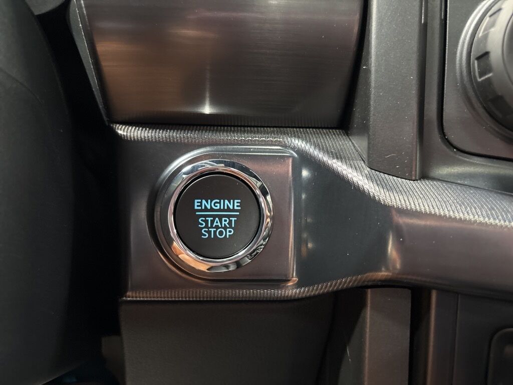 2024 Ford F-150 4x4 SuperCrew Lariat Minocqua WI