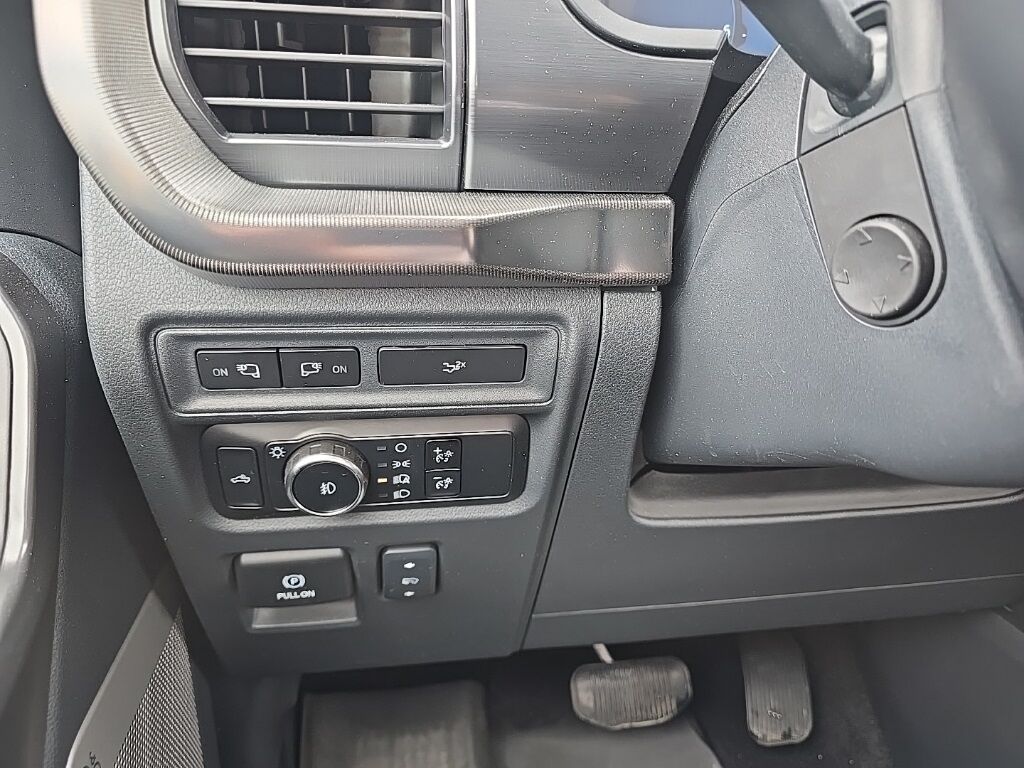 2024 Ford F-150 4x4 SuperCrew Lariat Minocqua WI